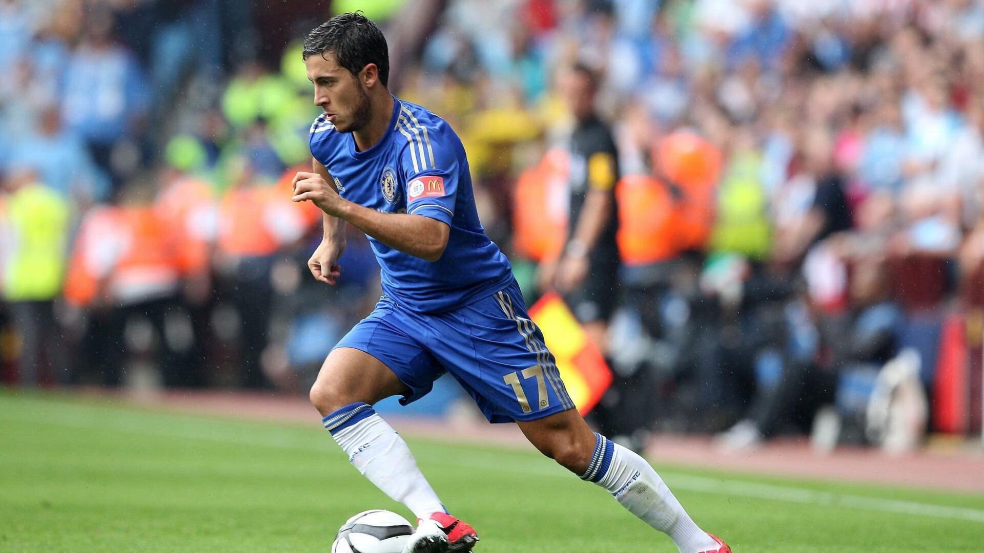 开云体育世界杯-佩德里爆发难敌钢铁洪流，曼城式全面压制如何碾碎加拿大足球幻想