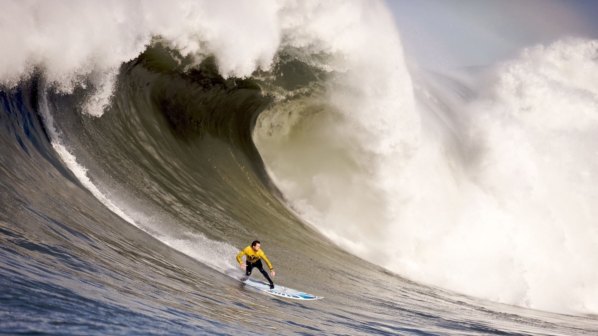开云体育中国-魔幻之夜,2026世界杯C组匈牙利闪电战击溃罗马尼亚,B费导演攻守转换教科书